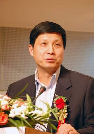 中移动鲁向东:已建农村信息服务站近12万个