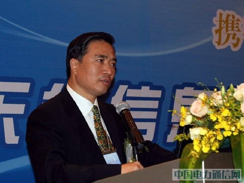 中国移动官方证实徐龙违纪 已免去其所有职务